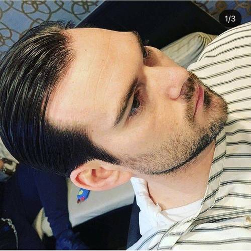 Shadow beard defining 