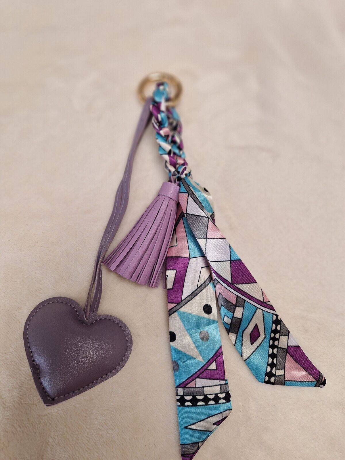 Porte clé/ Bijou de sac Lilas