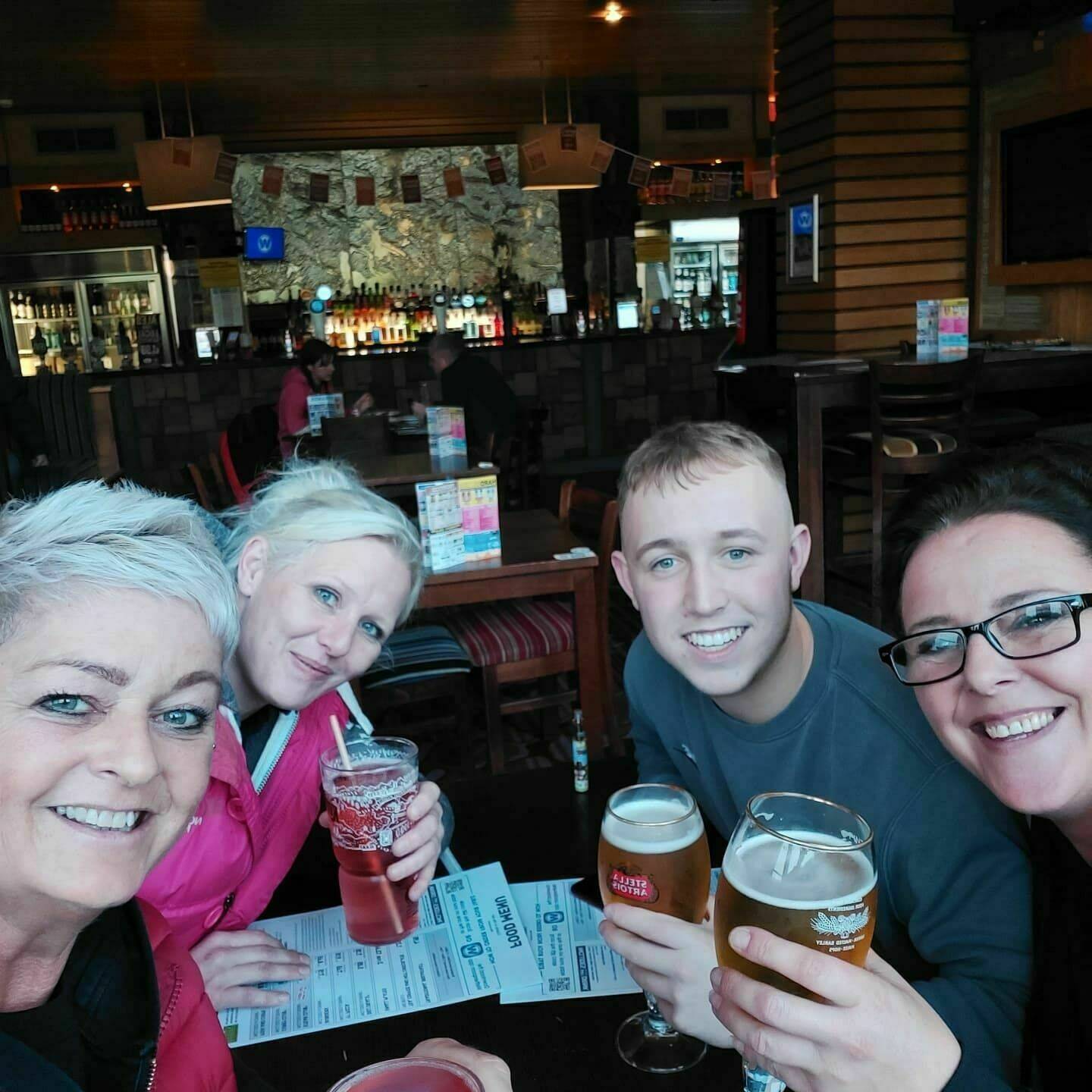 L - R Deb, Lisa, Jack & Dawn