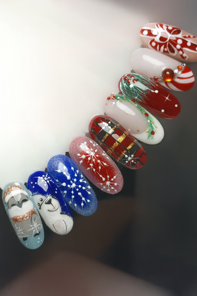 Inspirations nail art Noël 