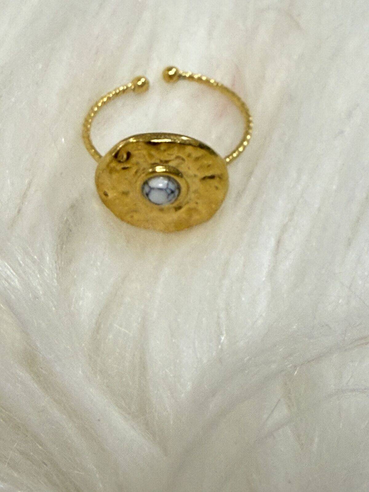 Bague marbre blanc 