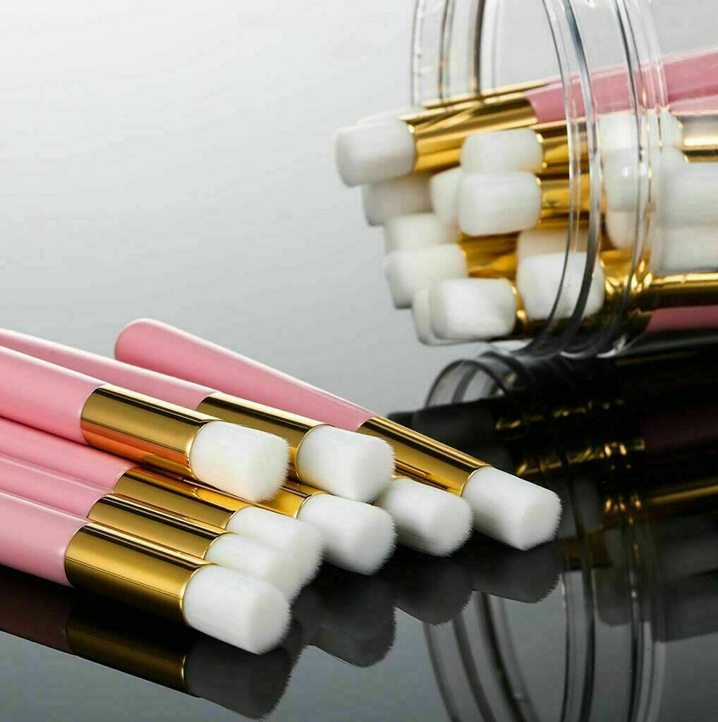 Brosse de nettoyage pour extensions de  cils 