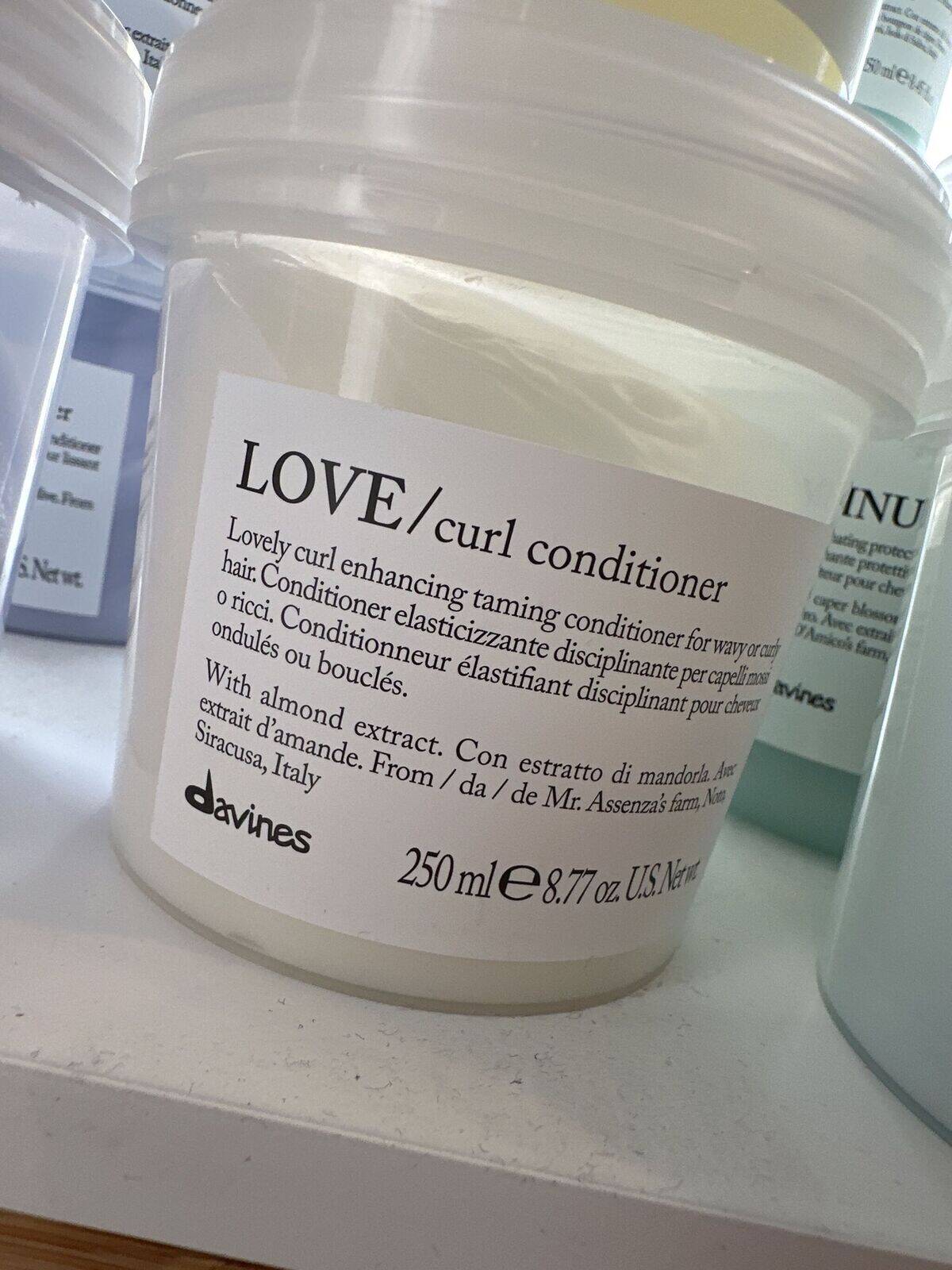 Love curl conditioner 