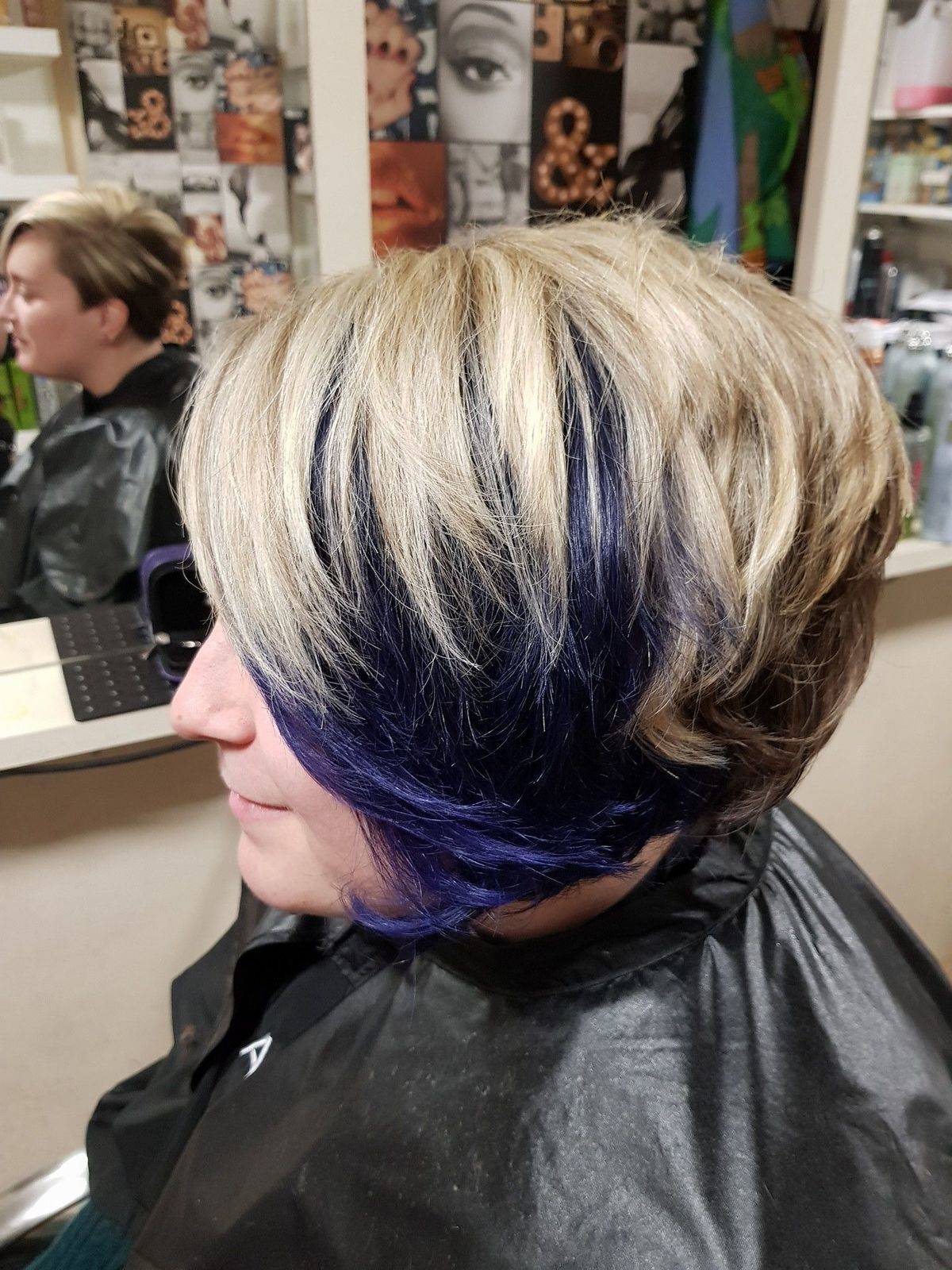 Lovely textured asymmetric cut with blonde and blue colour in the lovely katie today ☺