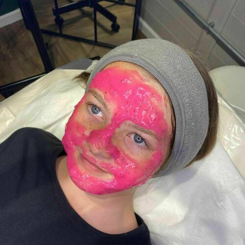 Teen Pamper, using a pomegranate jelly mask and includes a lymph massage. 