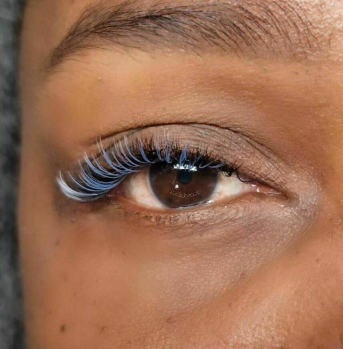 Volume léger + couleur 