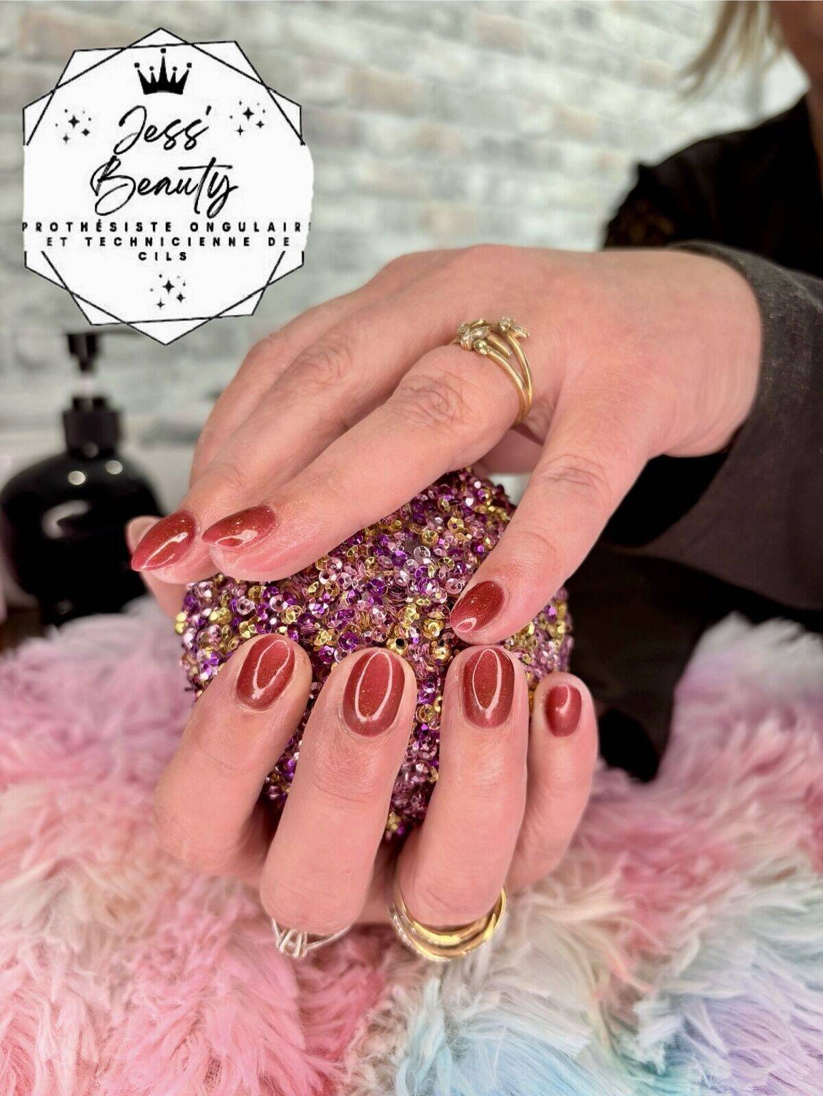 Gainage sur ongles naturels 