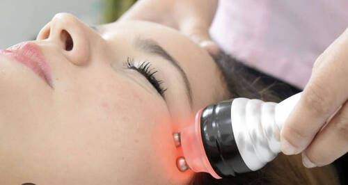 "LA RADIOFREQUENCE VISAGE - soin radiofréquence + LEDS visage 60 min "