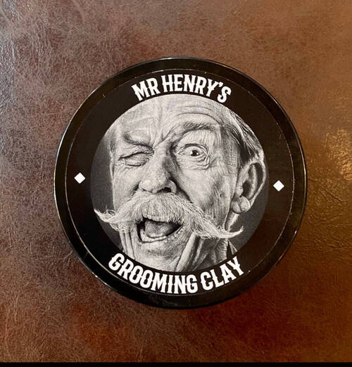 Grooming clay 