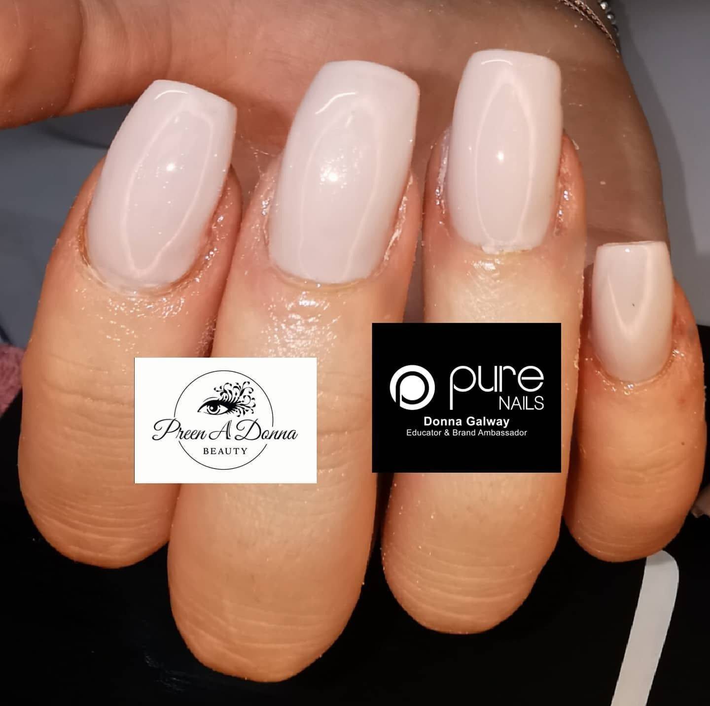 #nails #halogelpolish #halogel #acrylicnails #haloacrylic #preenadonna #gelpolish #naturalnails #halogelpolish @purenailsuk #nailsofinstagram #naturalnails #nails #halogelpolish