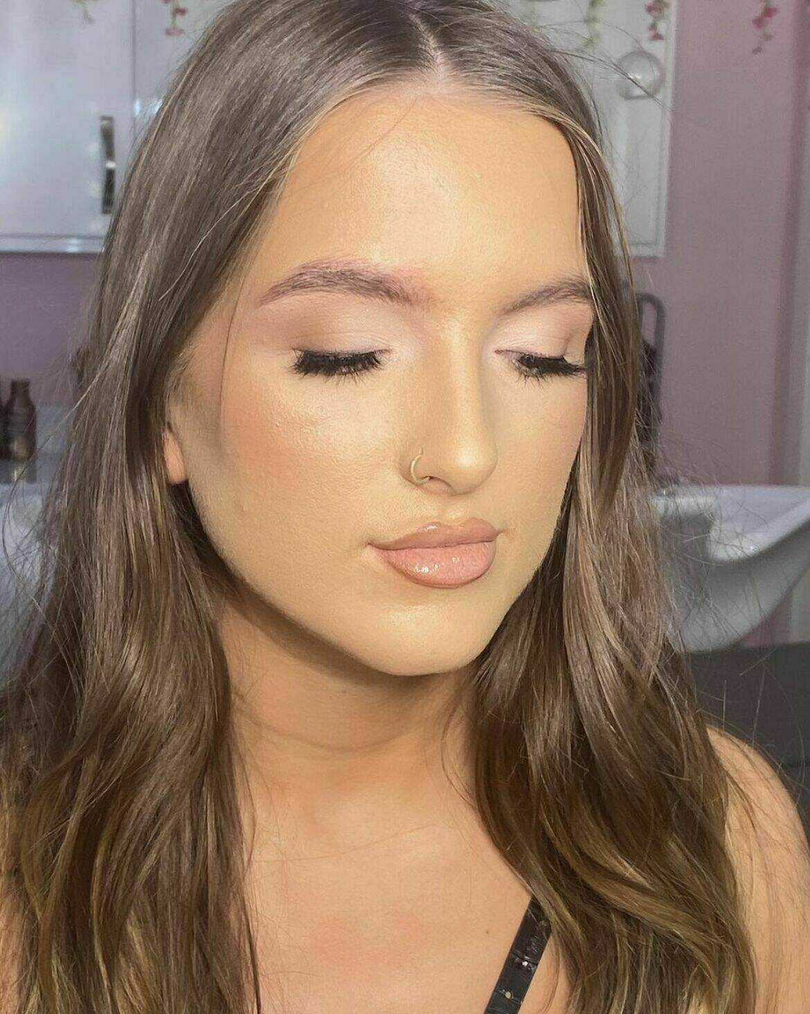 By Luci/Pretty Little Beauty