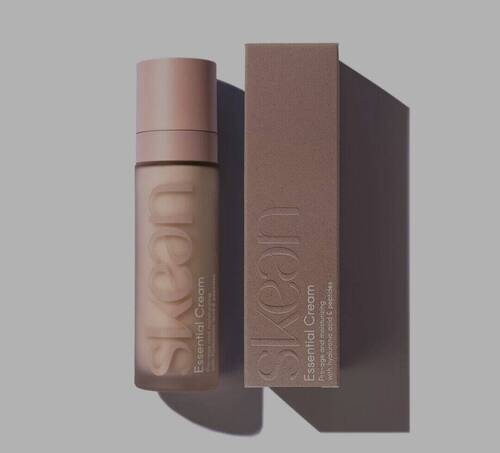 Feuchtigkeitsspendende Anti-Aging-Gesichtscreme mit Hyaluronsäure und Peptiden