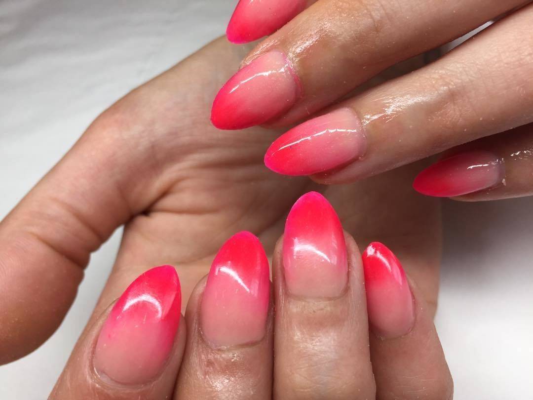 A lovely bright ombré for Rosie. 