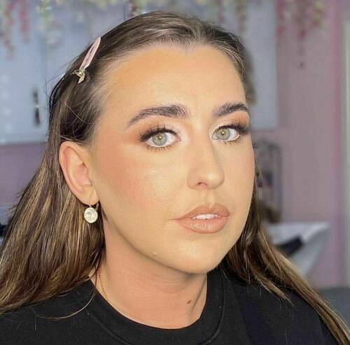 By Luci/Pretty Little Beauty