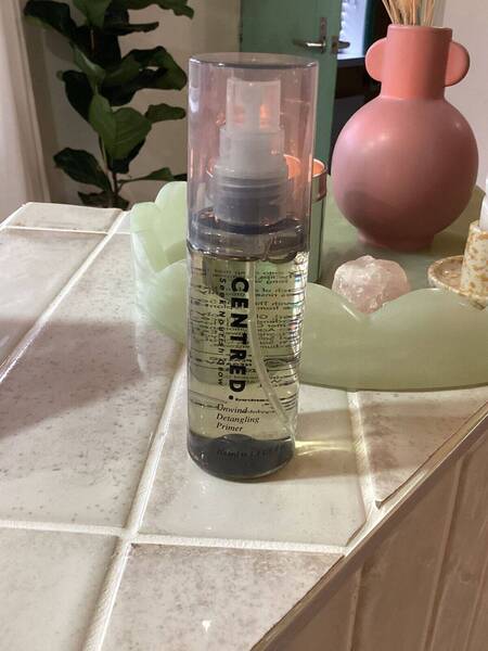 Unwind Detangling Primer