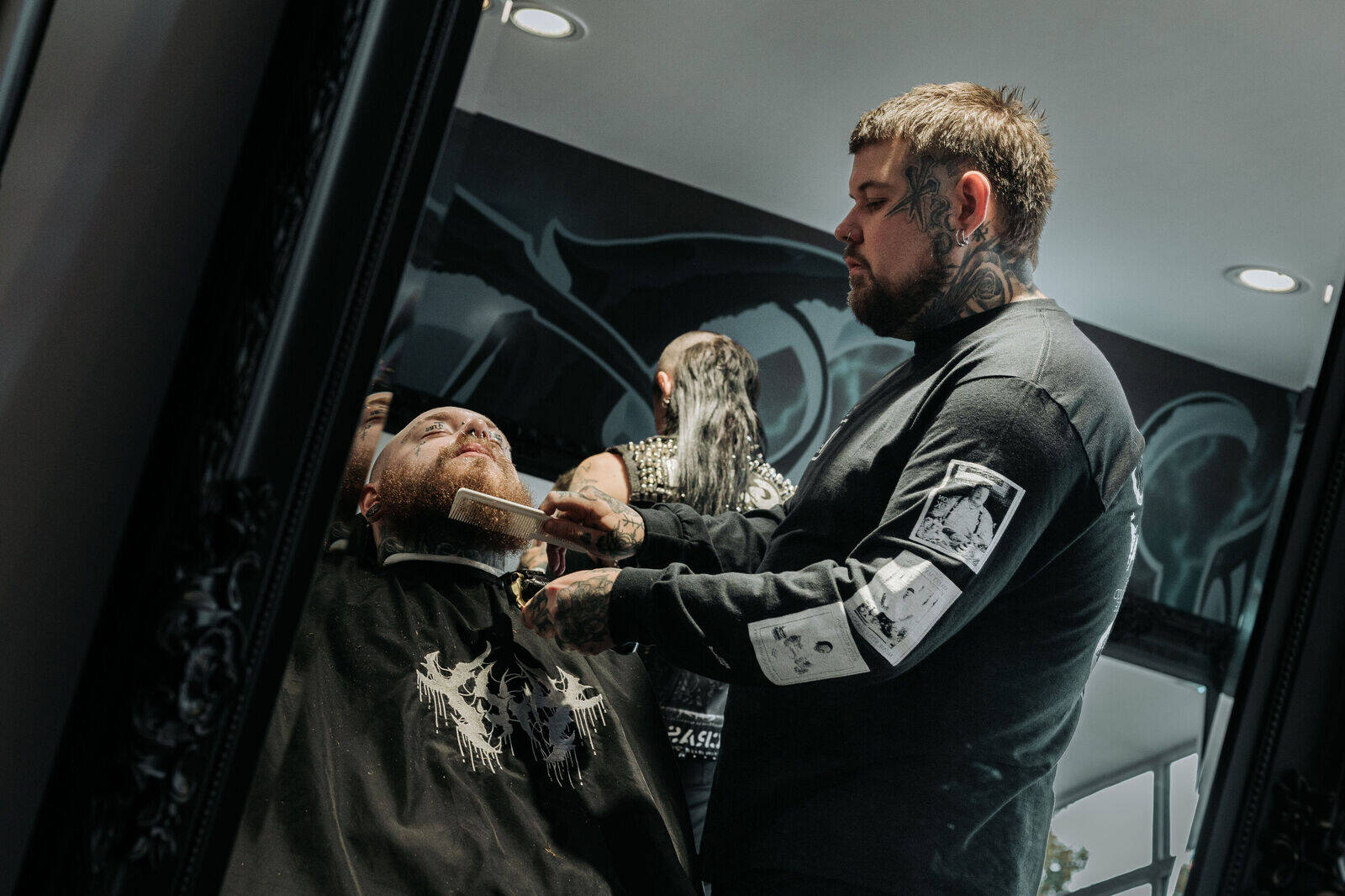 	•	Filename: modern-mens-hairstyle-buxton.jpg Alt text: “Modern men’s hairstyle by barbers at KVL Hair in Buxton”